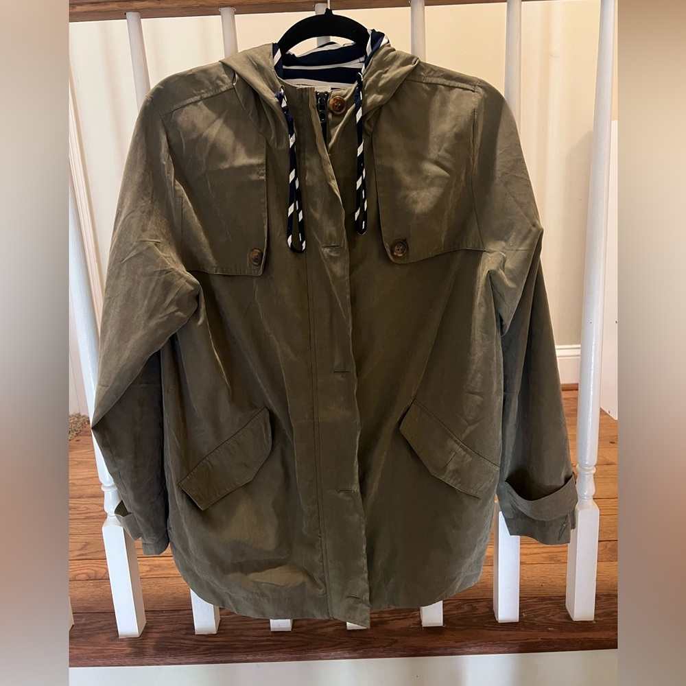 Lightweight olive jacket